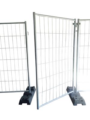 10028 – Mobile fence gate